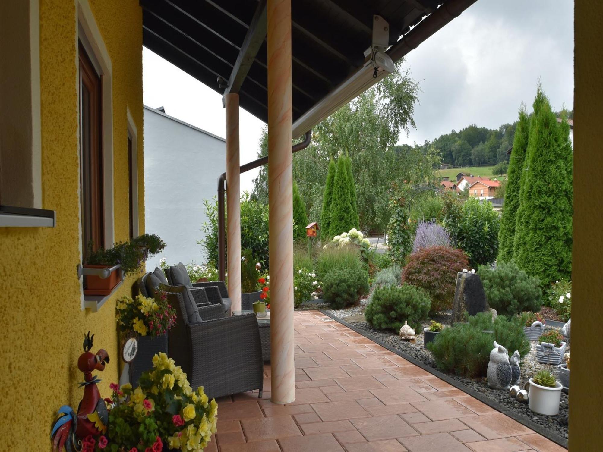 Scenic Apartment With Balcony Garden Deckchairs Barbecue Gleissenberg Bagian luar foto